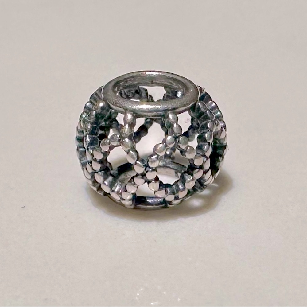 Pandora (Retired) Wanderlust Openworks Bead Charm #790978 - Picture 1 of 5